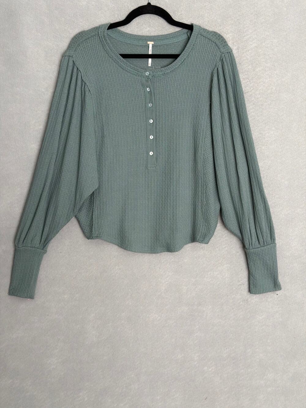 Free People Quinn Rib Top Henley Knit in Ash Green Women's Small NEW